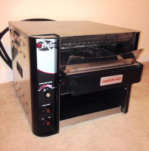 **XPRS Conveyor Oven Toaster/Bagel/Sandwich-Nice And Compact**
