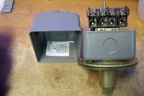NEW Square D 9016GVG1J09 Vacuum Switch, 480Vac 5HP