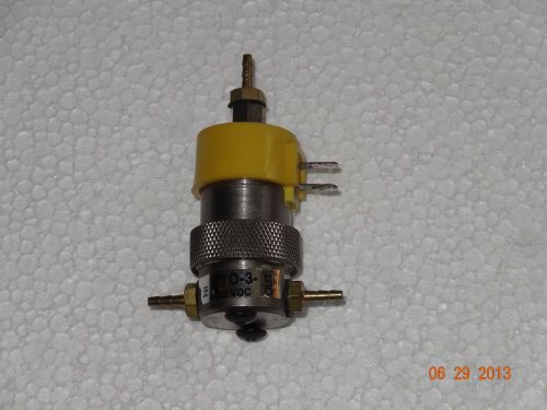 Clippard eto-3-12 electronic pneumatic valve 3-way solenoid valve 12 vdc for sale