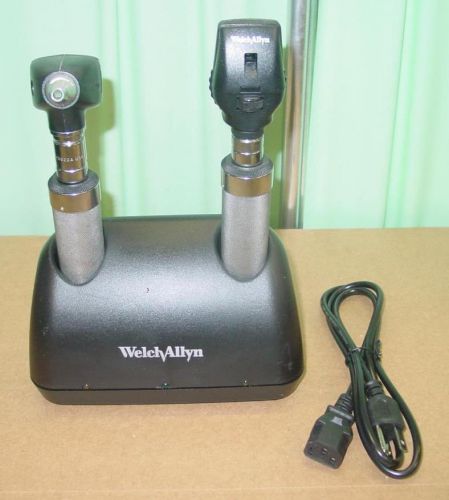 Welch Allyn OTOSCOPE OPHTHALMOSCOPE HANDLES &amp; 7114X CHARGER