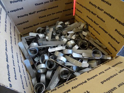 100 Chicago Punch-Lok P Clamps 1 1/2&#034;