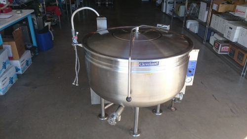 Cleveland Full Steam-Jacketed Kettle in Natural Gas Model KGL-60F