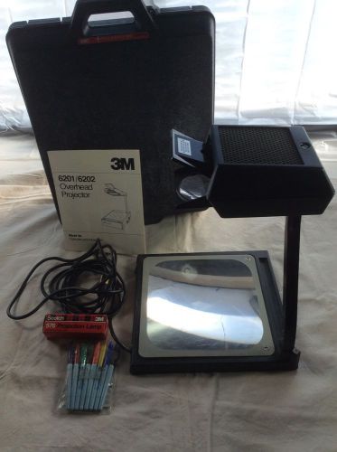 3m portable overhead projector model 589 - 6201/6202 for sale