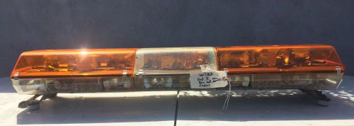 code 3 mx 7000 47&#034; light bar with new domes clean must see