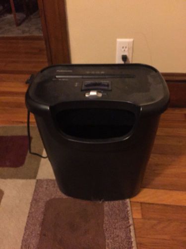 Fellowes-Paper Shredder-Model P-55C-In Good Working Condition