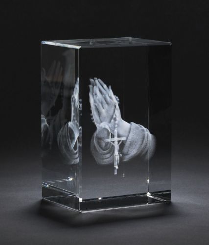 3D Religious Praying Hands Laser Engraved Crystal Glass Picture