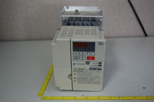 YASKAWA VS-606V7 200V SINGLE PHASE INVERTER 1.1kW PN:CIMR-V7CCB0P7