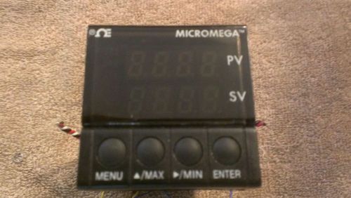 OMEGA MICROMEGA CN77322-C2 TEMPERATURE CONTROLLER 90-240V 7 watts