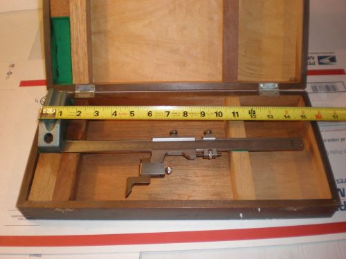MITUTOYO HEIGTH GAUGE 10&#034;/25Ccm. in wood box Tool &amp; die-Machinest-Gunsmith tool