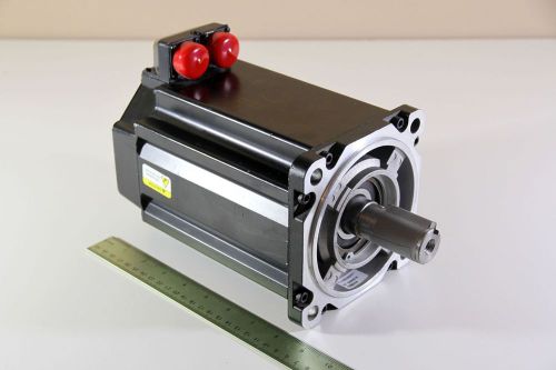 Allen-Bradley AC Servo Motor MPL-B540K-MJ22AA, 7.25HP (5.4kW)