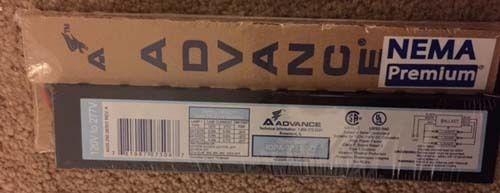 PHILIPS ADVANCE ELECTRONIC BALLAST IOPA-3P32-SC - NEW, SEALED PACKAGE