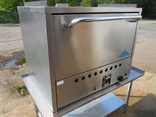 COMSTOCK CASTLE GAS BAKE OVEN - PO31