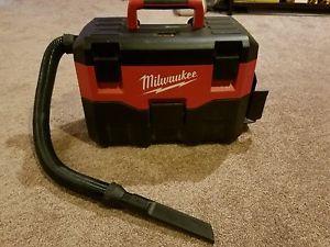 milwaukee 18v vacuum