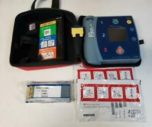 Philips HeartStream FR2 AED Defibrillator M3860A Soft Case 2 Batteries 11/20 H