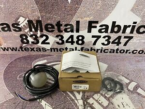 Banner K50LGRYA120 Polycarbonate EZ-Light 3-Color AC Indicator