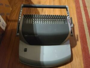 GBC CombBind C110 General Office Binding Machine. Good working condition. Used