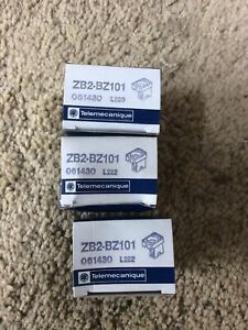 ZB2BZ101 Telemecanique NEW In Box Pushbutton Base With ZB2-BE101 1-NO Contact
