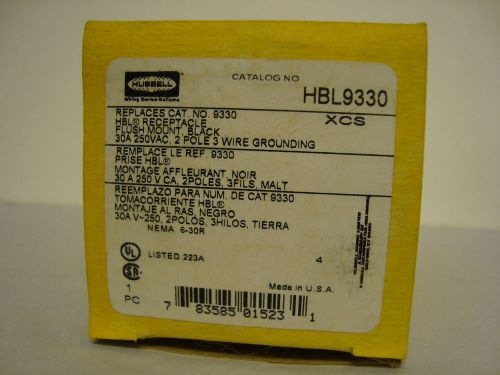 Hbl9330 hubbell 30a 250v 3 wire receptacle, nema 6-30r, new in box for sale