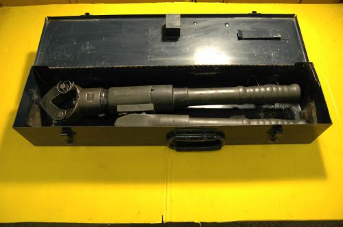 Ilsco IDT-12-N  12 Ton Hydraulic Crimping Tool