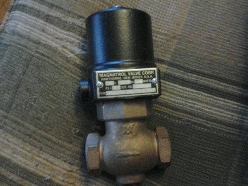 Magnatrol valve corp 33a54 vacuum 120v 45w 60hz 300psi  1inch NEW