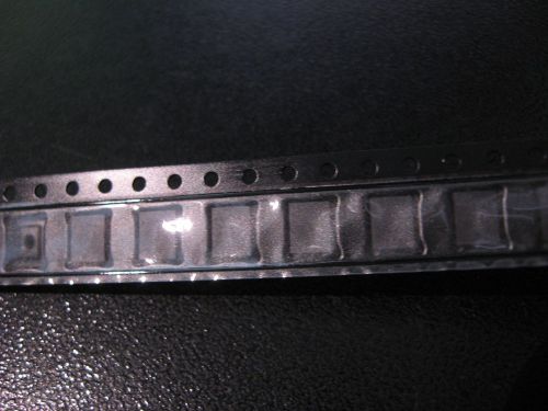 Tape of 20 National Semiconductor LP3906SQ-JXXI Dual High Current Step-Dwn - NEW