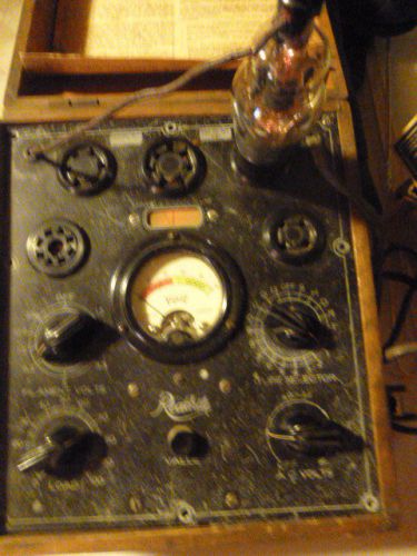 ANTIQUE MODEL 430 READRITE LARGE SIZE EARLY RADIO TUBE TESTER- 1930&#039;s
