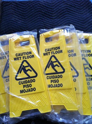 Caution Wet Floor sign lot of 5 English/Spanish