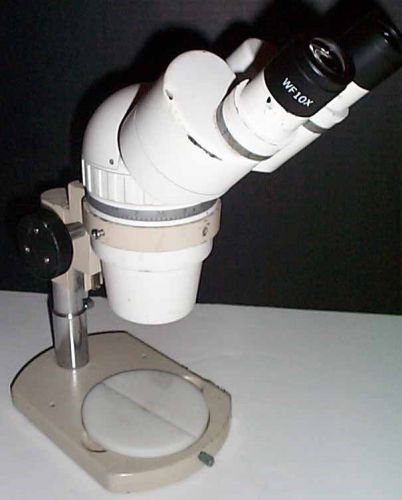 Scienscope Stereozoom Microscope 7-40X extension desktop stand