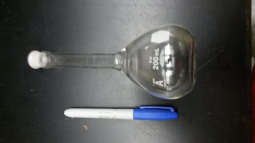 200 ml volumetric flask, chemistry glass ware