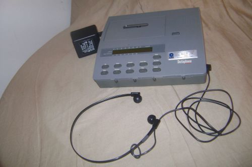 Dictaphone  Model 2750 Standard Cassette Express Writer + Head Set