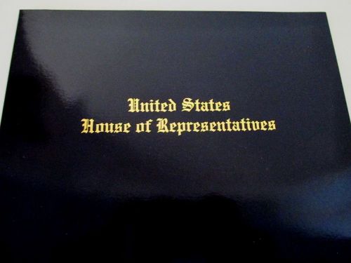 Two-pocket folder with embossed House of Representatives Seal