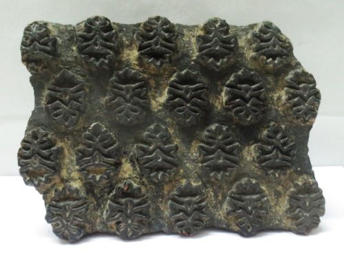 ANTIQUE WOODEN HAND CARVED TEXTILE FABRIC TISSU PRINTER BLOCK STAMP TRIBAL PRINT