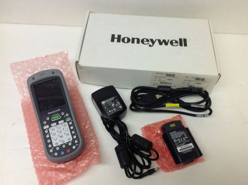 Honeywell dolphin 7600 portable data terminal barcode scanner 7600bg-122-b4ee for sale