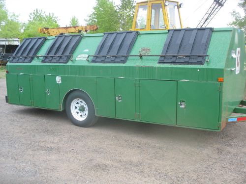 Pro Tainer recycle trailer 4 compartement recycling bin very clean bottom dump
