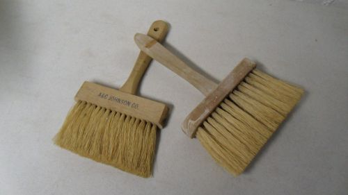 Pair of vintage 6&#034; masonry coating brush with company name 6.5&#034; handle for sale