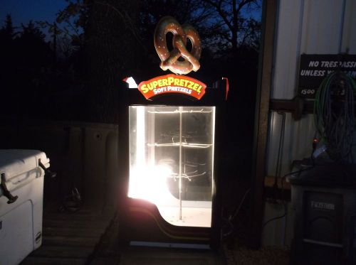 Commercial heated lighted counter top  pretzel display  case/merchandiser for sale