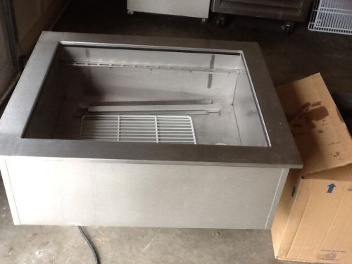 Restaurant table top reach in cold bain marie, cold drop in cooler - $1500