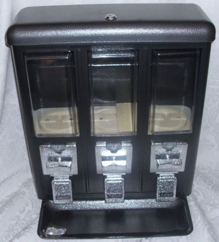 trivend  triple vending machine perfect for fundraising or man cave