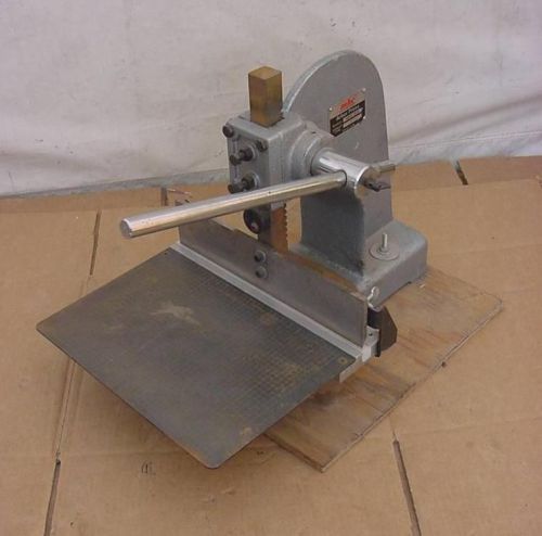 MHC INDUSTRIAL SUPPLY - MANUAL ARBOR PRESS - DOWN CUTTER -1 TON- MODEL 6805-1010
