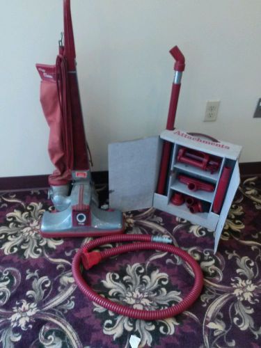 Kilby classic 3 vacuum with attachments complete