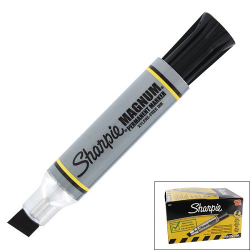 Sharpie Magnum Jumbo Black Permanent Marker, 12/Pack - 44001