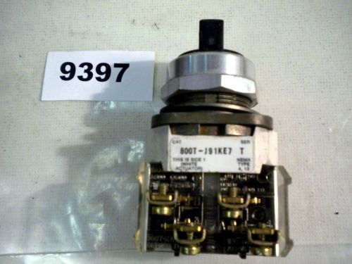 (9397) allen bradley selector switch 800t-j91ke7 momentary for sale