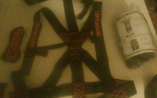 SUMMIT-DEER STAND SAFETY HARNESS