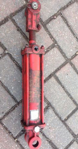 Five point 2500psi hydraulic cylinder 2 1/2 x 8&#034; for sale