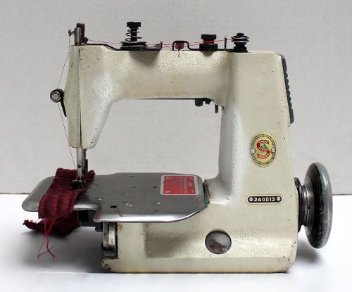 SINGER 240D13 Chainstitch 1-Needle 1-Thread High Speed Industrial Sewing Machine