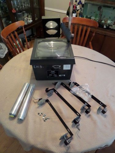 &#034; NEW BULB &#034; EIKI 3850A WORKING OVERHEAD TRANSPARENCY PROJECTOR WITH 4 ROLLERS
