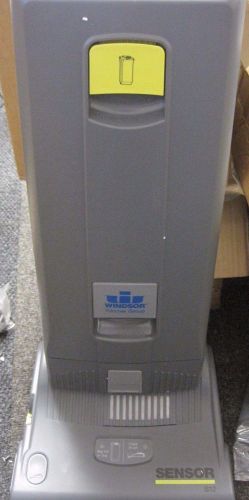 Windsor Upright Vacuum Cleaner SRS12 Basalt Gray