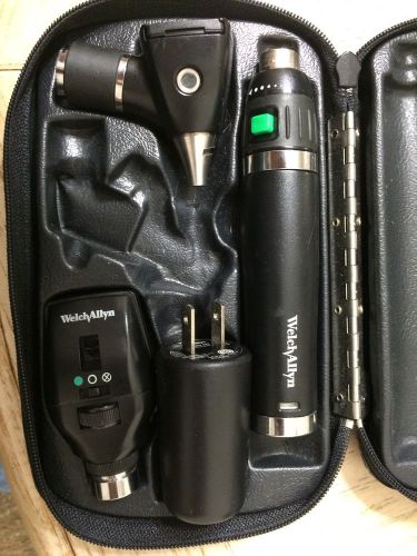 Welch Allyn Otoscope and Ophthalmoscope w/ Charger