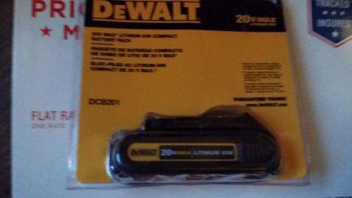 DeWALT DCB201 20V MAX Lithium Ion Compact Battery Pack Free Shipping