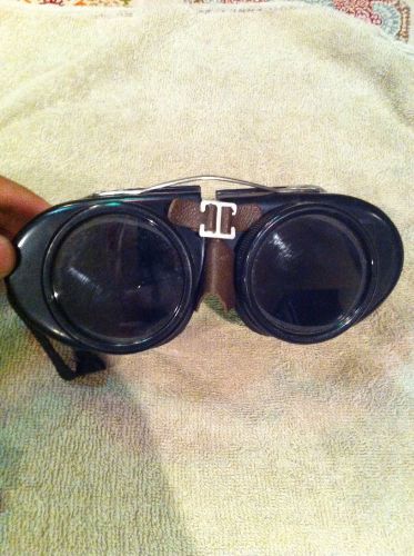 VINTAGE SAFTY WELDING GOGGLE GLASSES OR STEAMPUNK MOTORCYCLE